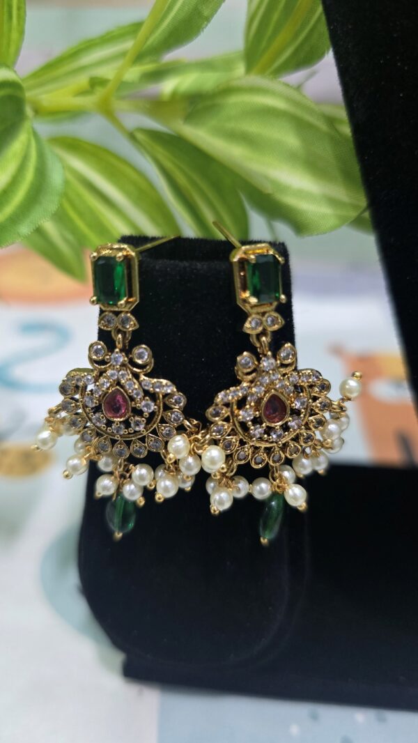 Multicolor Butta Pusalu Necklace Set - Image 3