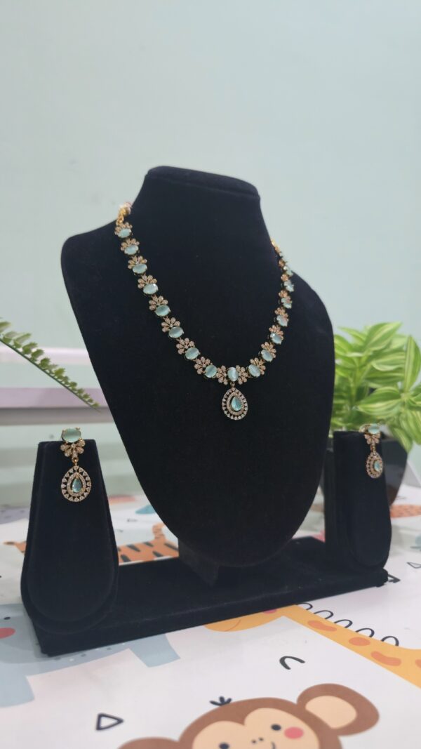 Mehendi Polish Mint Green Coral Necklace Set - Image 3
