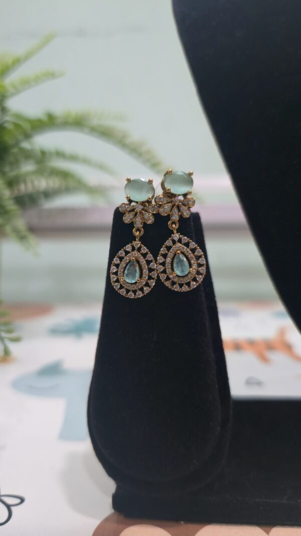 Mehendi Polish Mint Green Coral Necklace Set - Image 4